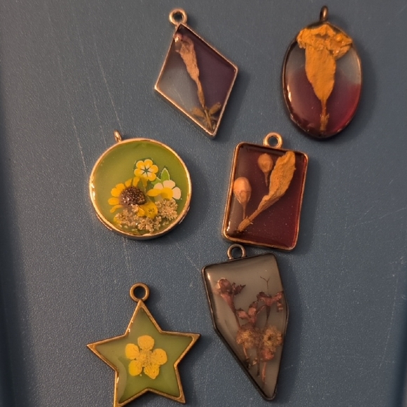 Jewelry - Floral Resin Pendant (Handmade) And Necklace Select One